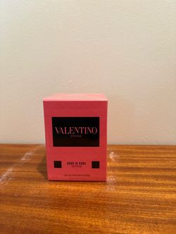Valentino perfume