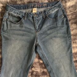 Faded Glory Flare jeans