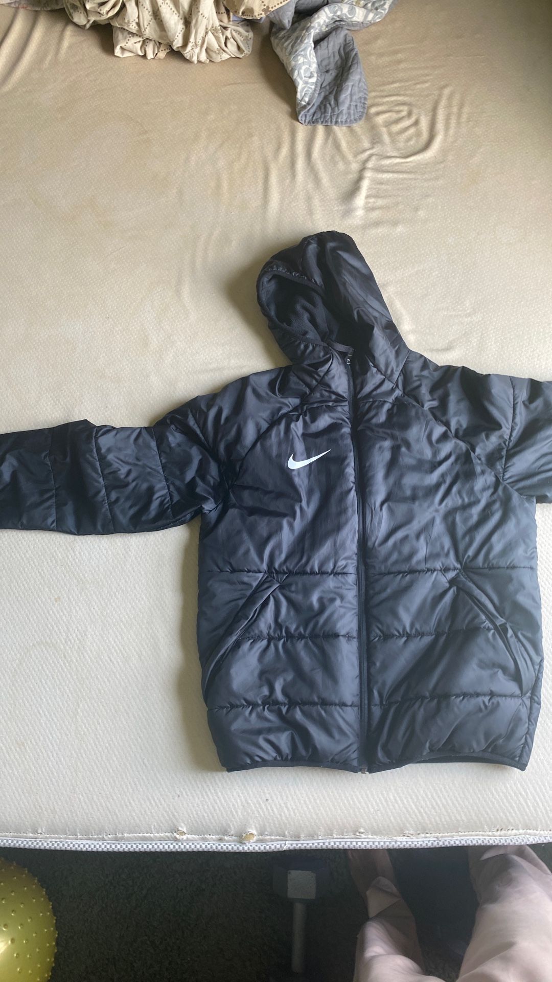 Black Nike Puffer (Medium)