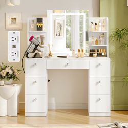 Modern Makeup Vanity Table Set with Lighted Mirror & Drawers & Marble Desktop and Power Strip for Bedroom,White