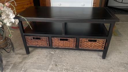 Pier 1 import bench Storge ideal enter house