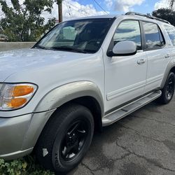 2002 Toyota Sequoia