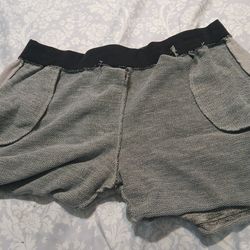 Size xl and shorts