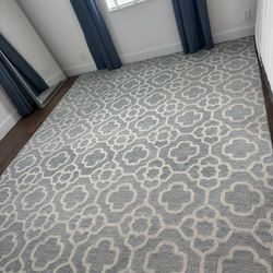 Gray With Cream Accents Area Rug