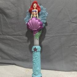 Disney   Lil  Mermaid  Ariel  Light Up  Sound  &  Bubbles  Wand