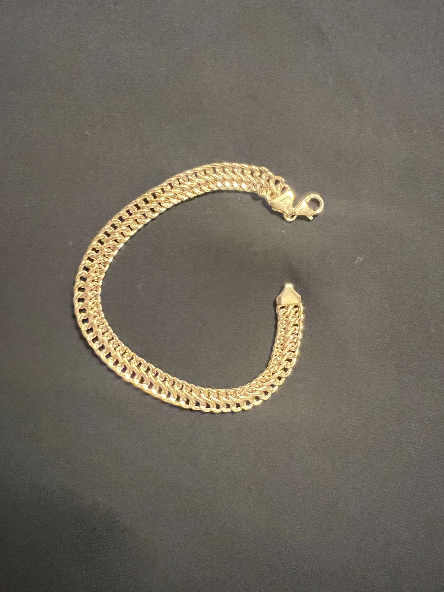 18Kt. Yellow Gold Bracelet