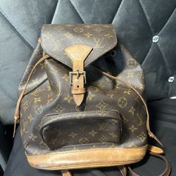 Louis Vuitton Authentic Montsouris Pm Medium Use Backpack