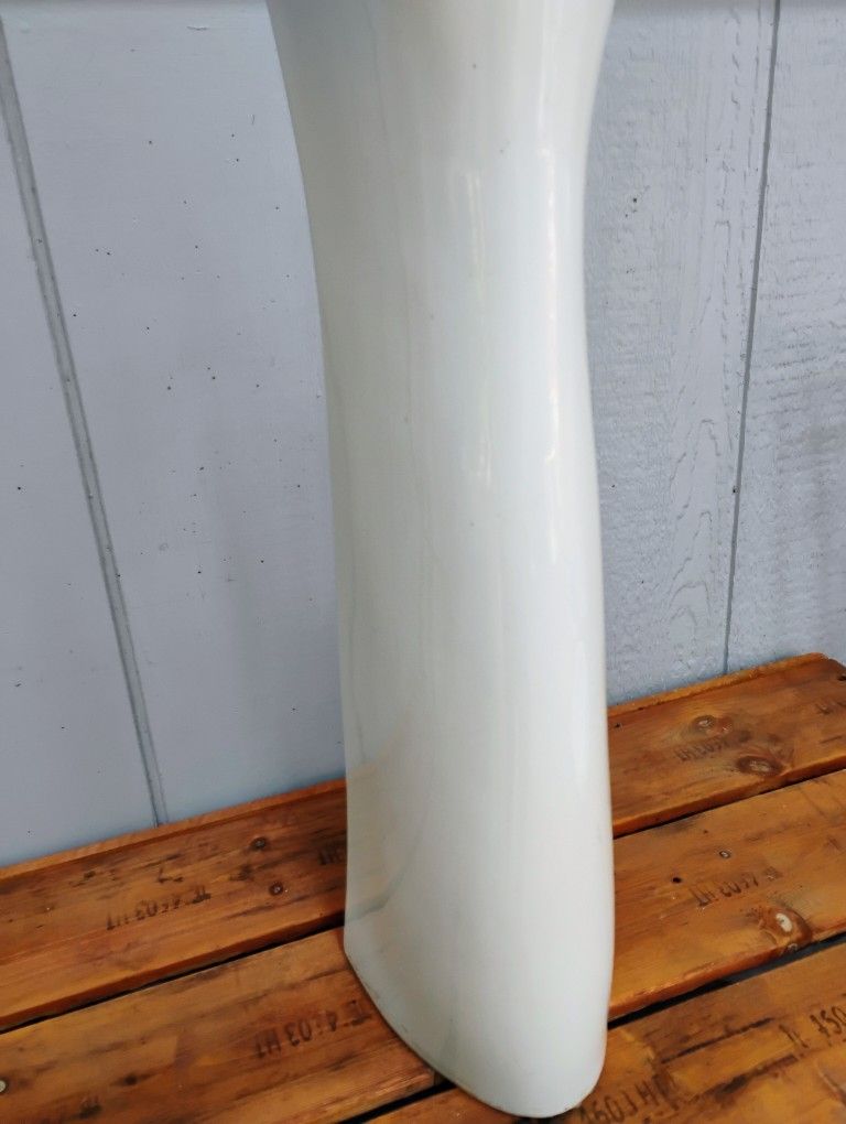 25" Sink Pedestal