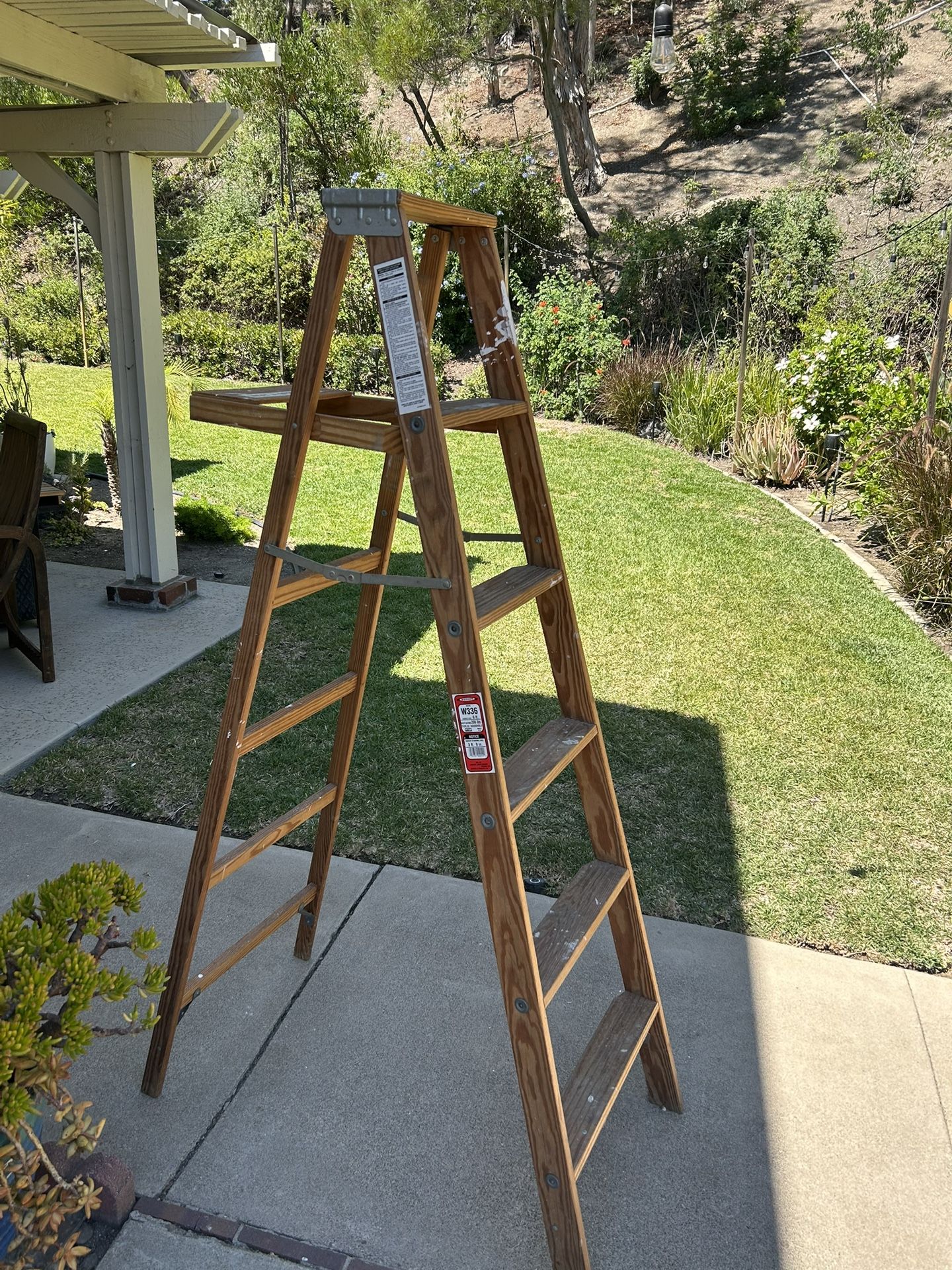 6 Ft Ladder