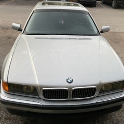 1997 BMW 740iL