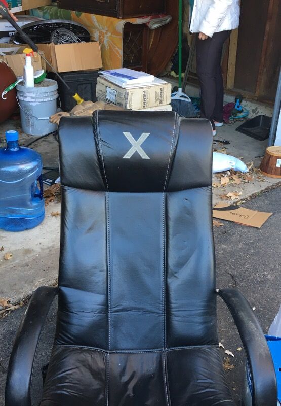 Gaming chair