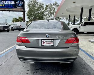 2007 BMW 7 Series Thumbnail