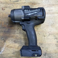 Milwaukee Special Black 1/2 Stubby Impact Wrench