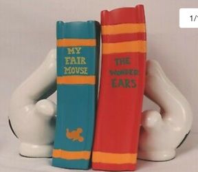 Vintage Disney Mickey Mouse hands book ends