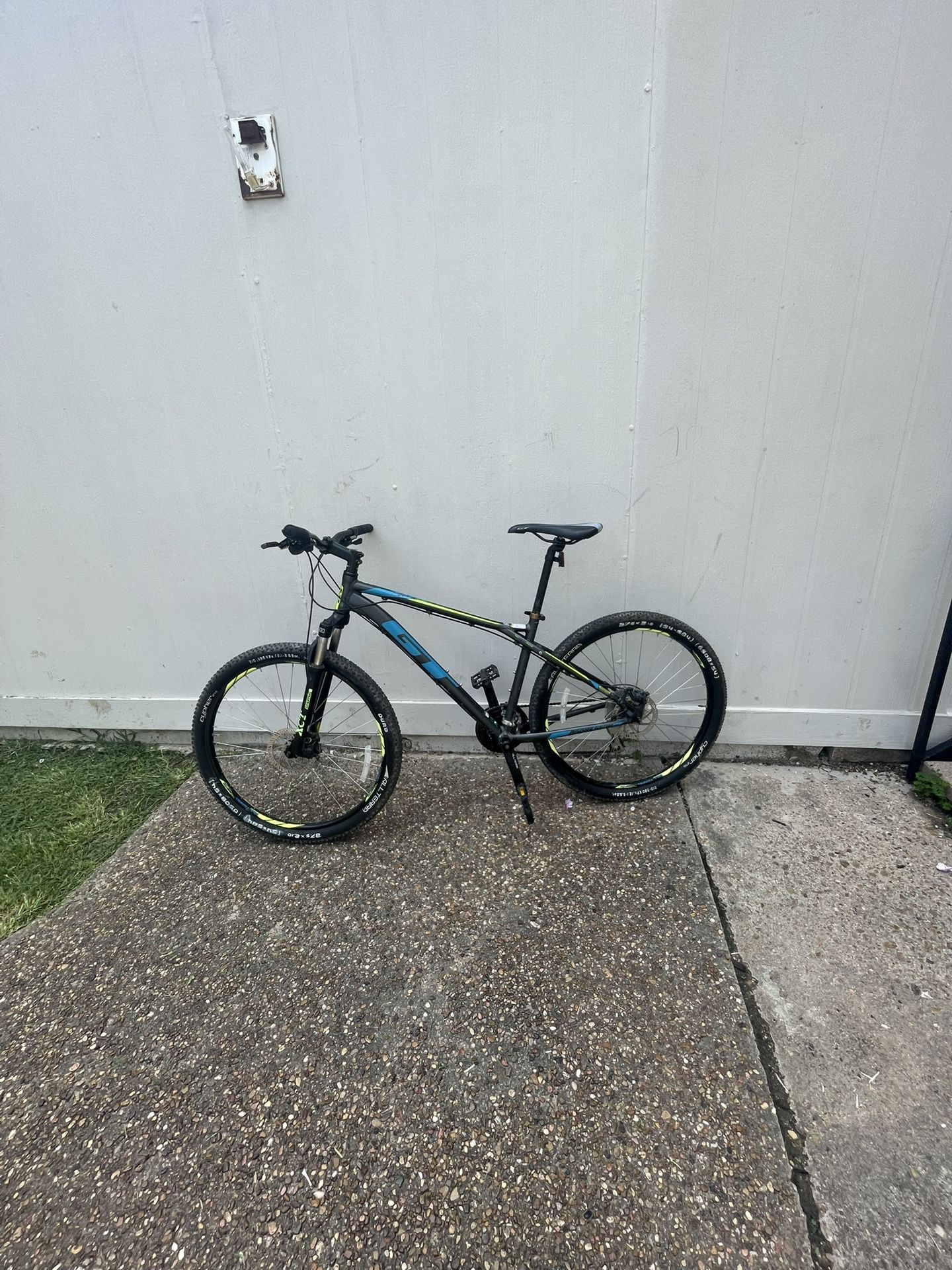 Shimano Bike 27.5”