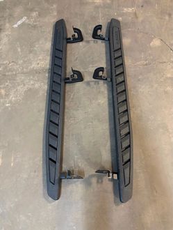 Running Boards Side Steps Pair 21-26 OEM