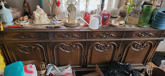 Vintage Buffet Table