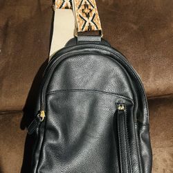 Cross Body Bag With Multiple Pockets 