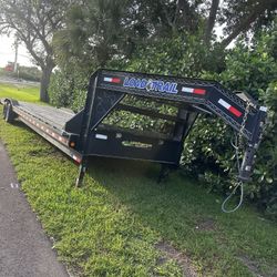 36’ Gooseneck 2019 Load Trail 