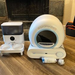 Litter Robot And Dual Auto Feeder