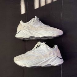 Yeezy 700 Salt