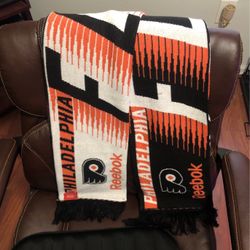 Flyers Scarf 