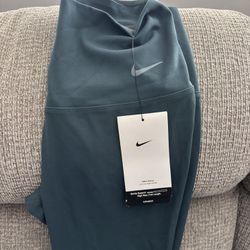 Nike High Rise Full Length Leggings  