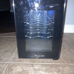 Magic Chef Wine fridge 