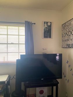 43 Inch  Sanyo flat screen tv
