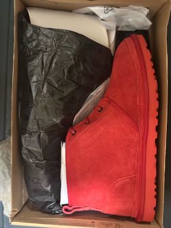 Uggs brand new with box