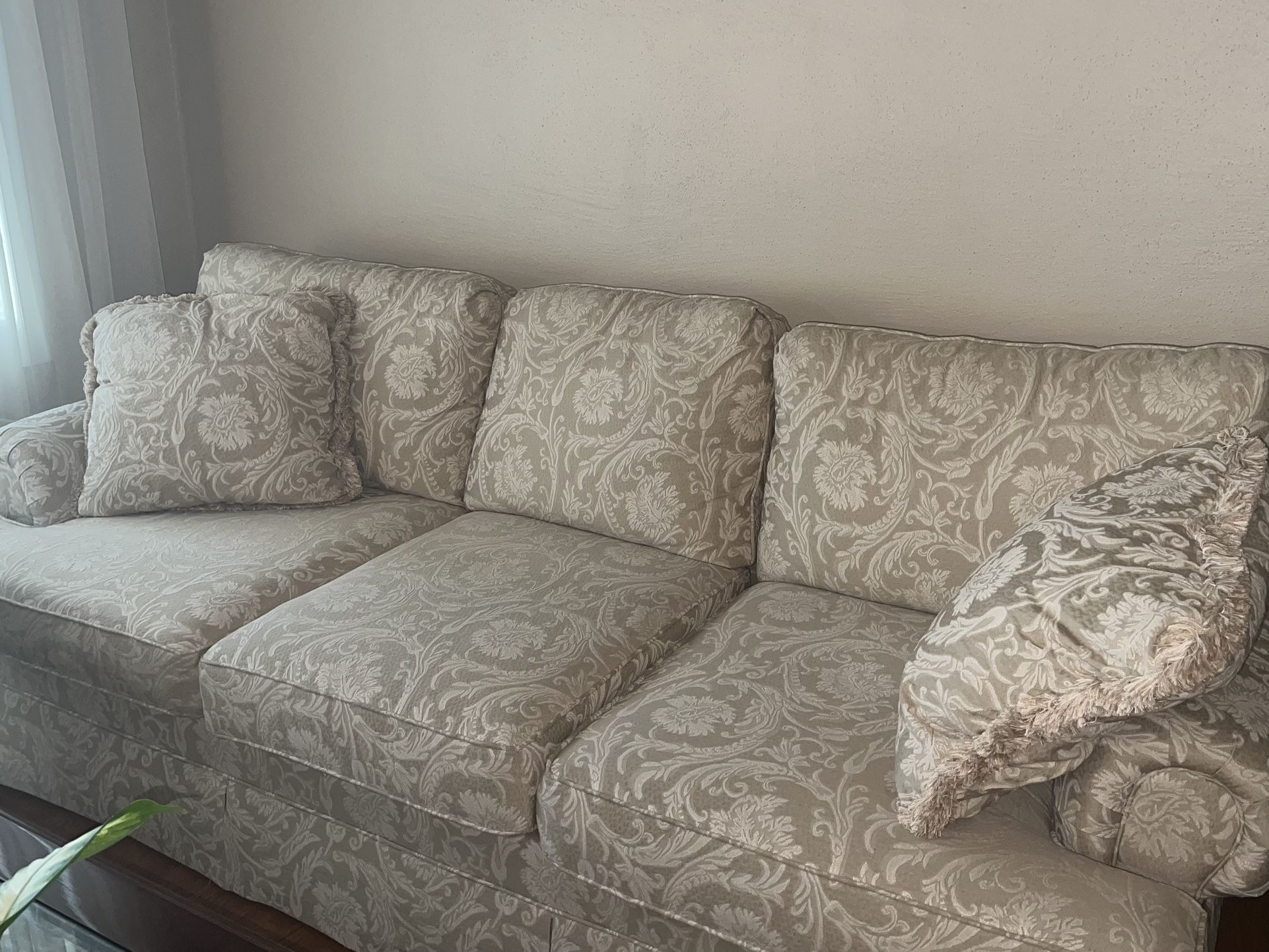 Complete Living Room