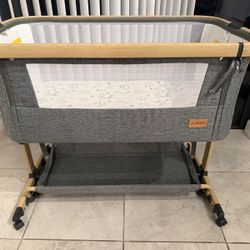 Amki Foldable Bassinet