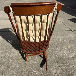 Nicholas & Stone Rocking chair