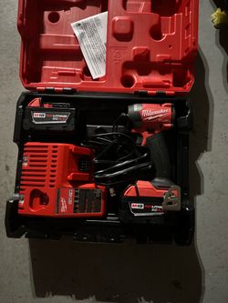Milwaukee impact drill 2953-22