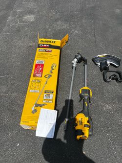 Dewalt flexvokt weed eater ( tool only )