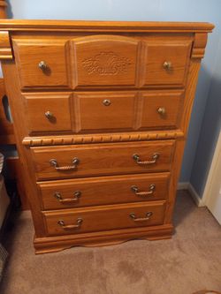 Bedroom Furniture Set