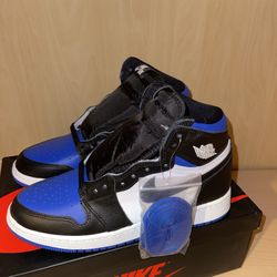 Air Jordan 1 Retro High OG Royal Toe sz 5.5y 