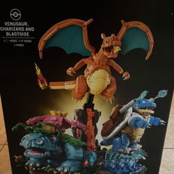 POKEMON LEGO CHARIZARD