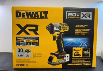 DEWALT 20V MAX XR - Atornillador de Impacto Brushless + 2 Baterías POWERSTACK 1.7 y 2.0Ah + Cargador