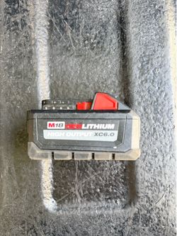 Milwaukee M18 18-Volt Lithium-lon High Output Battery Pack 6.0Ah 48-11-1865