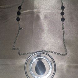 Vintage Lot Of 4 Necklaces