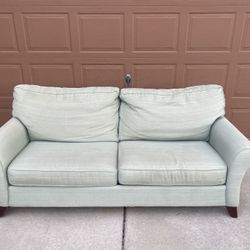 Mint Green Pull Out Couch - FREE DELIVERY 🚚 