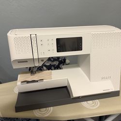 PFAFF expression 710 special edition