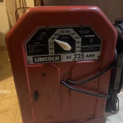 Lincoln Electric AC 225 Amp Arc Welder