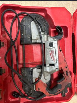 Milwaukee bandsaw
