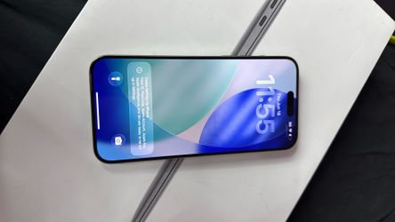 Unlocked iPhone 15 Pro Max 1TB