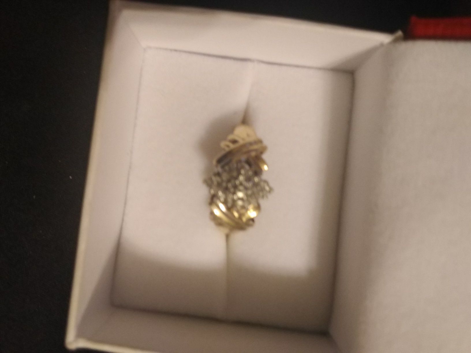 14 karat gold diamond ring $120