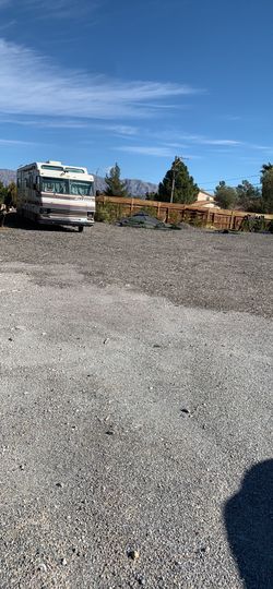 Campers And Rv Parking