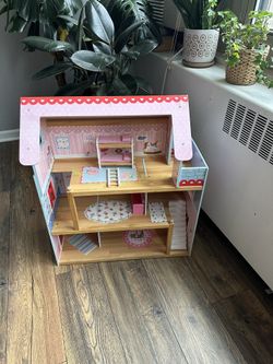 Doll House