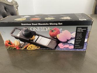 Oneida Veggie Slicer ..